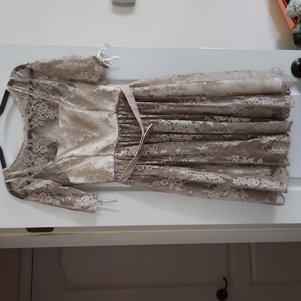 QUILLAREE Lace aline dress, Size 2